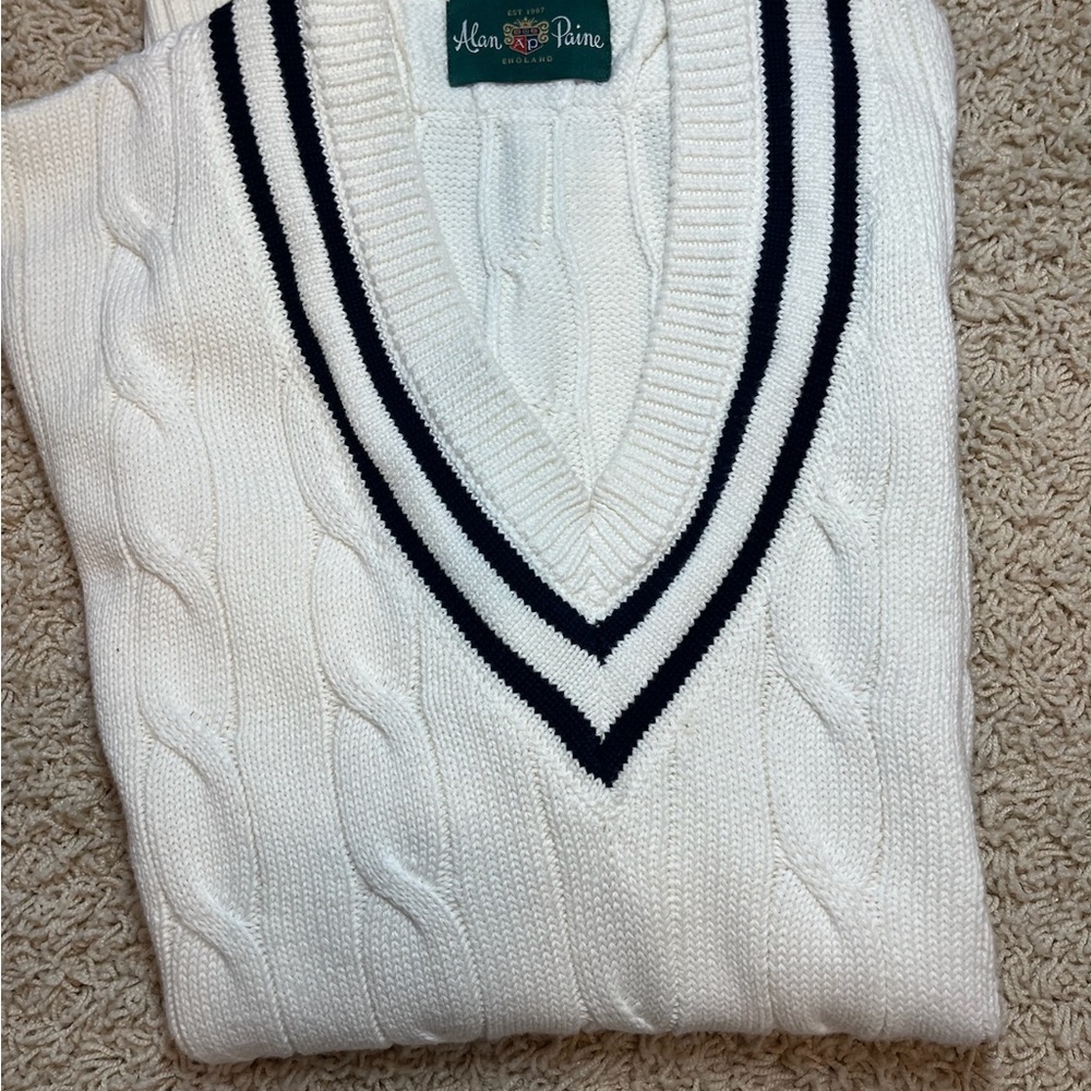 Man Paine White V-Neck Cable Knit Sweater Vest